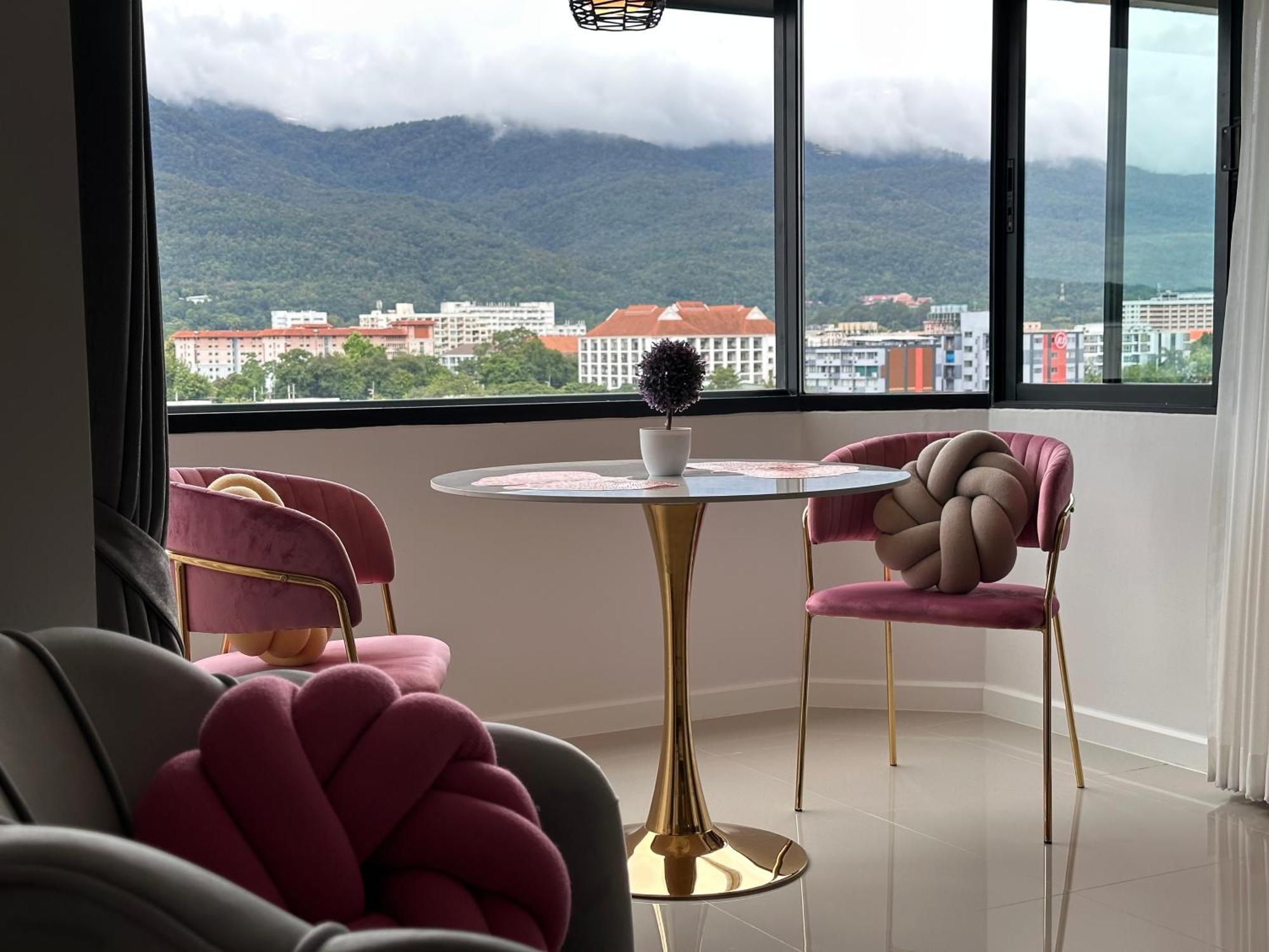 Mountain & City View Panorama At Nimman Chiang Mai Luaran gambar