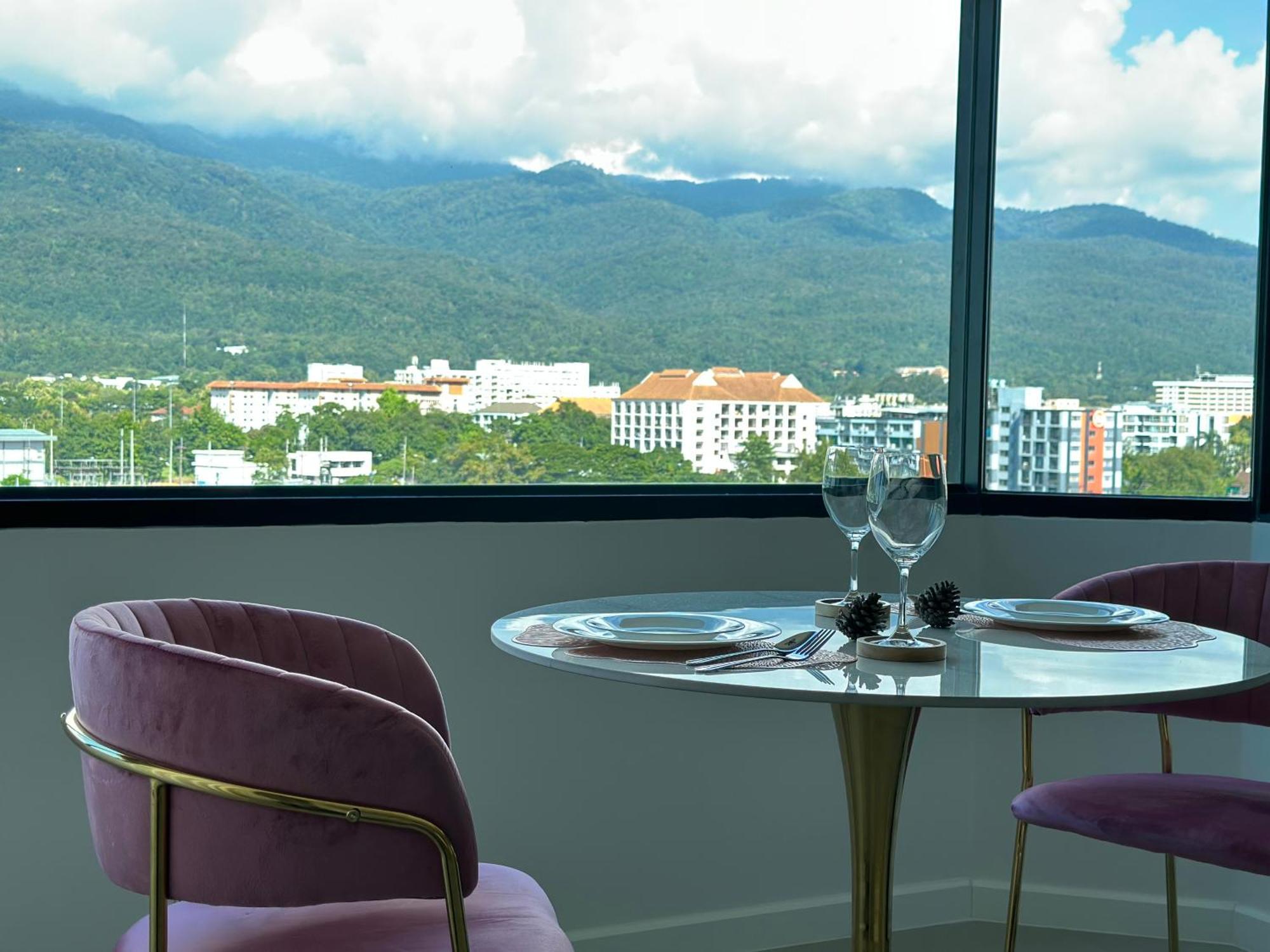 Mountain & City View Panorama At Nimman Chiang Mai Luaran gambar
